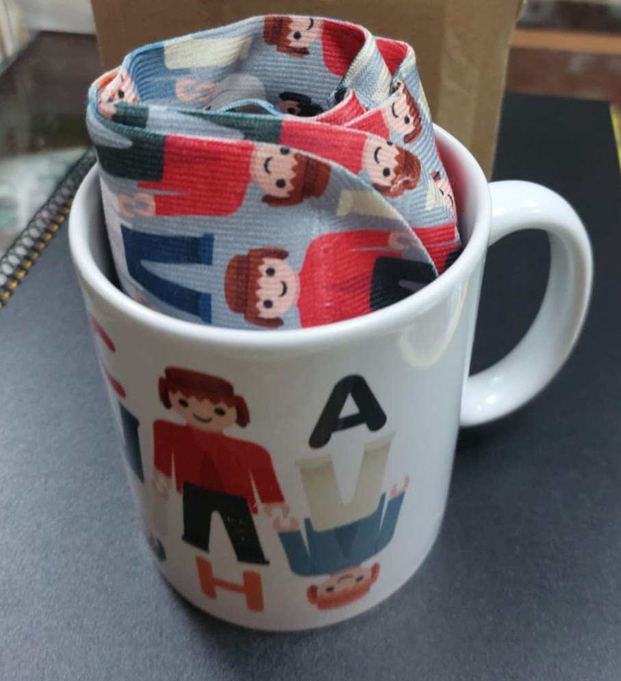 Calcetines + Taza SACHA Clicks Playmobil