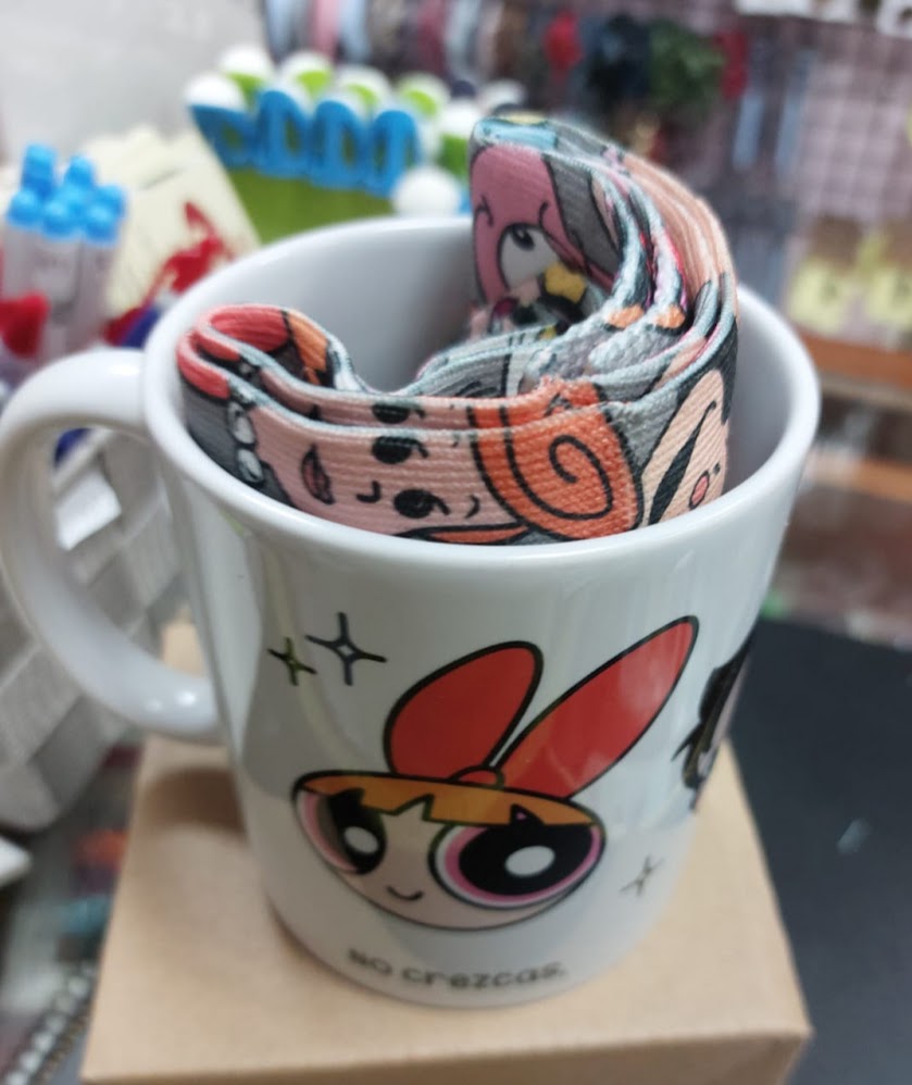 Calcetines + Taza SACHA Dibujos Animados